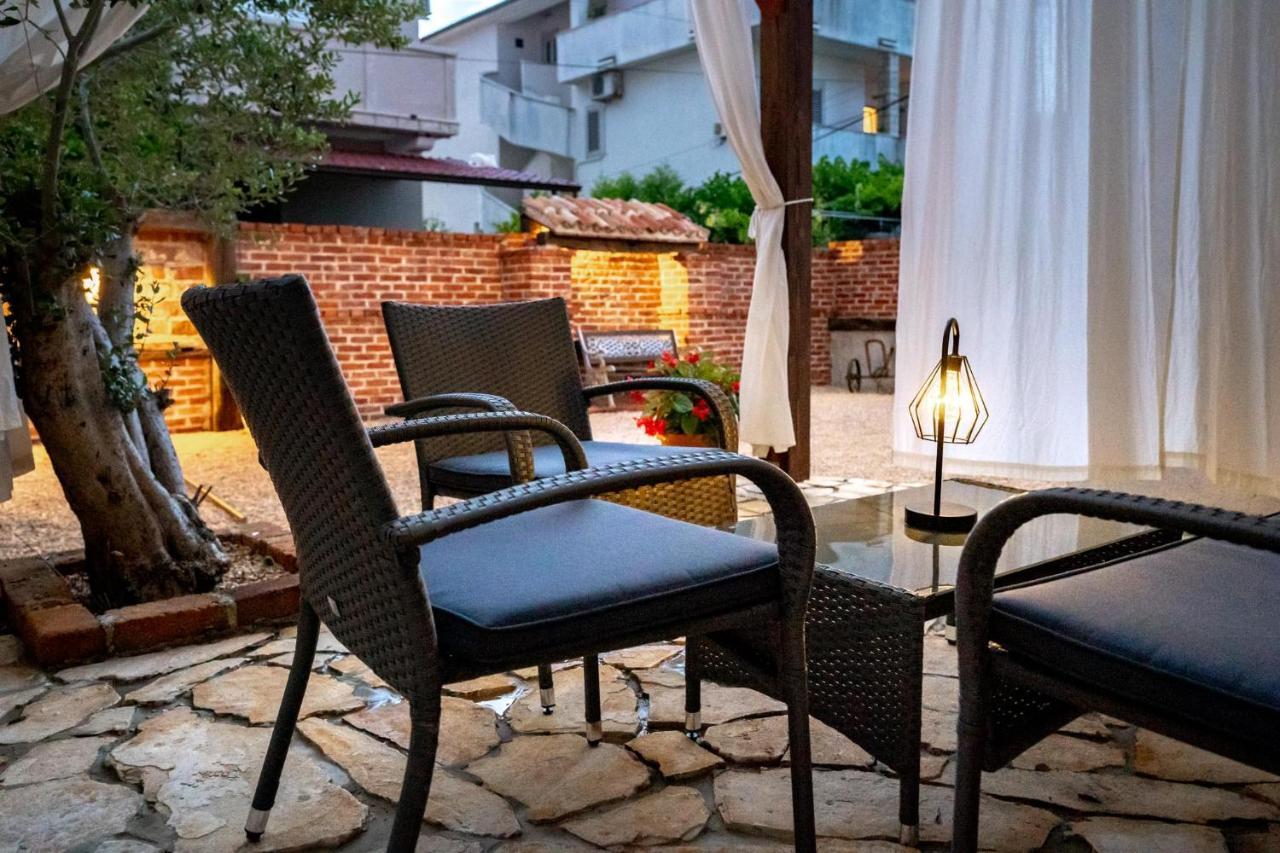 Grguric Apartments Palit Εξωτερικό φωτογραφία