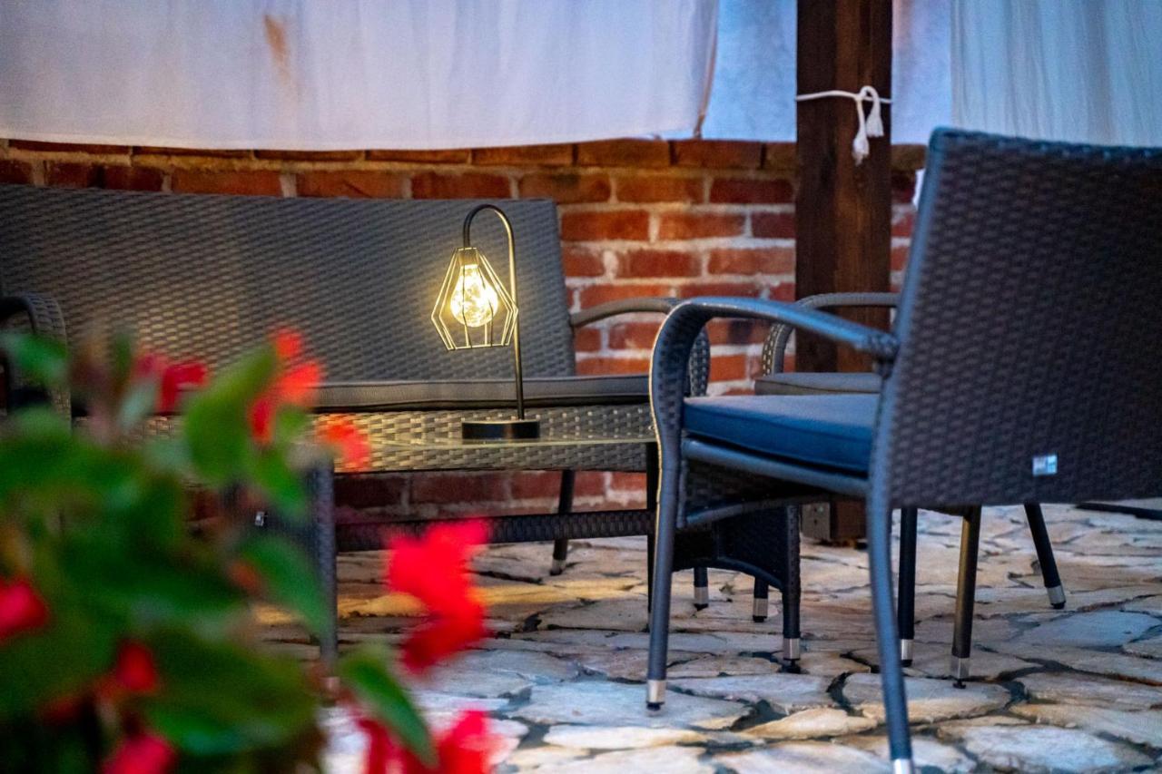 Grguric Apartments Palit Εξωτερικό φωτογραφία