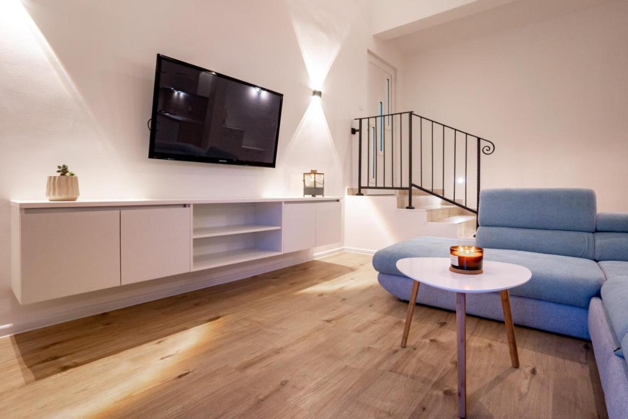 Grguric Apartments Palit Εξωτερικό φωτογραφία