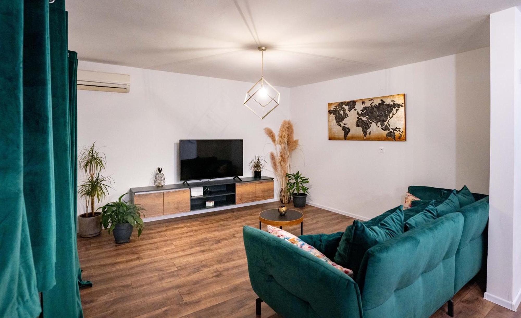 Grguric Apartments Palit Εξωτερικό φωτογραφία