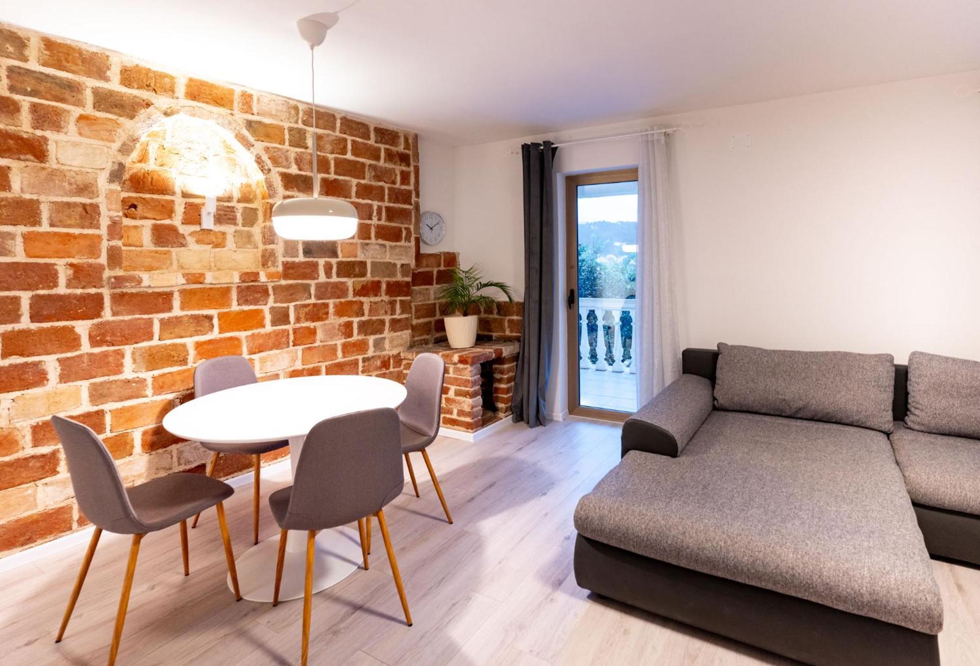Grguric Apartments Palit Εξωτερικό φωτογραφία